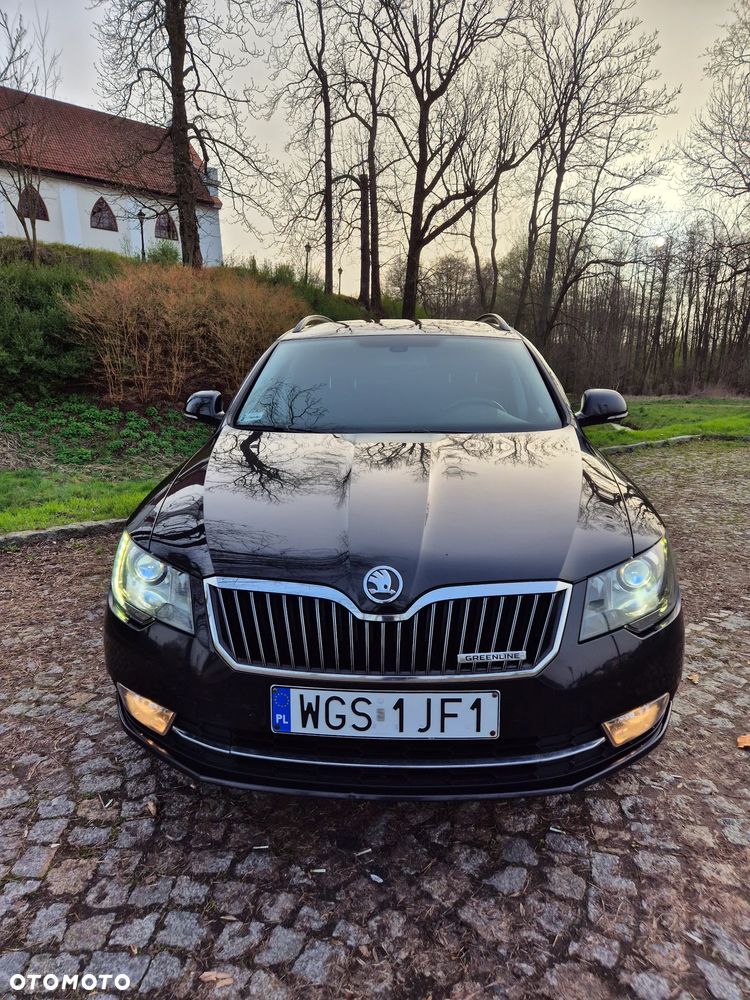 Skoda Superb 1.6 TDI GreenLine - 1