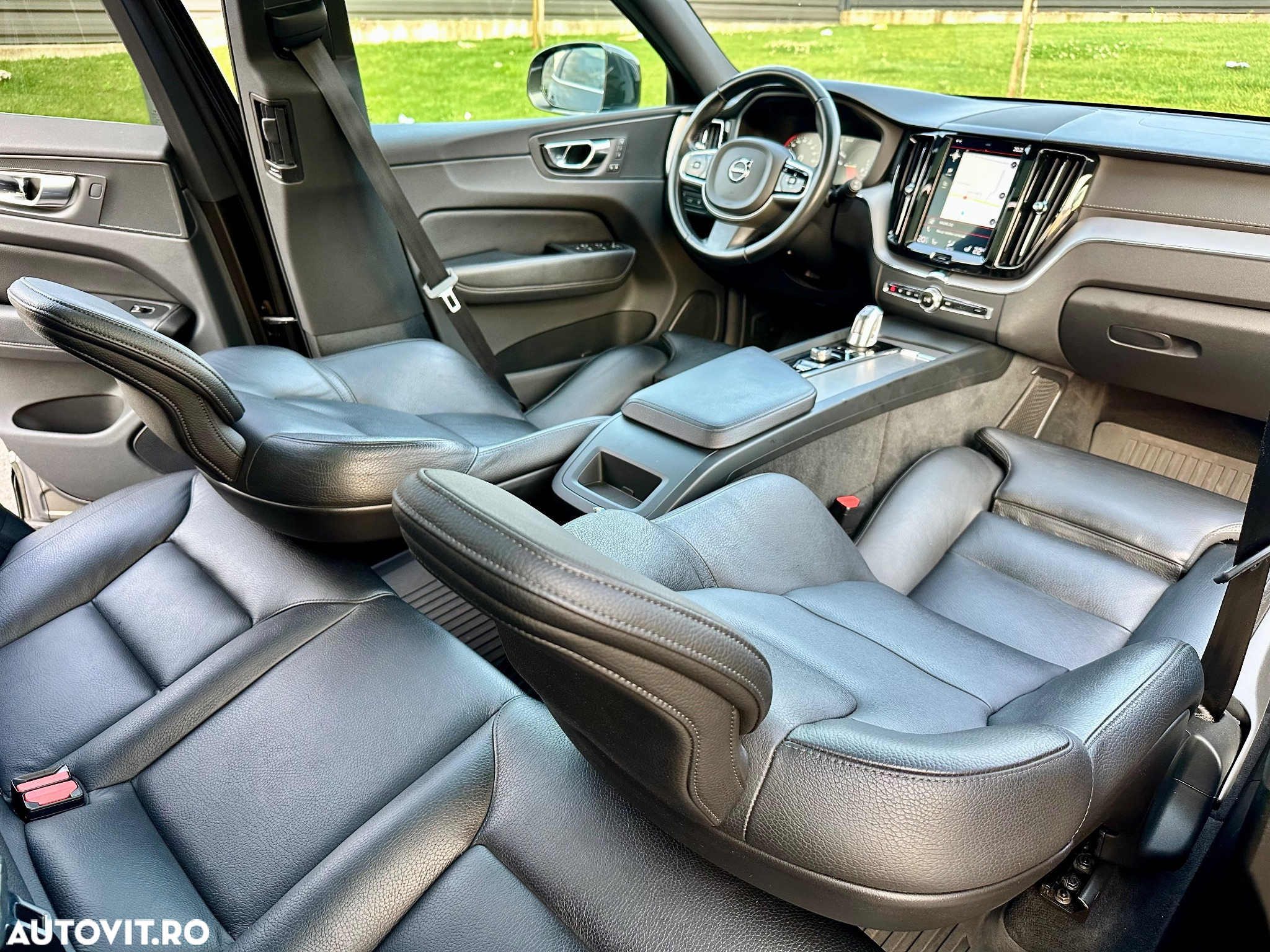 Volvo XC 60 T8 AWD Recharge Geartronic Inscription - 10