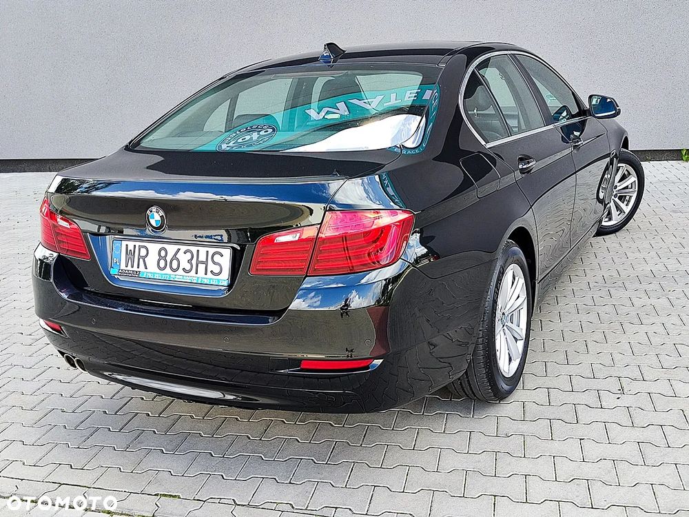 BMW Seria 5 528i xDrive - 13