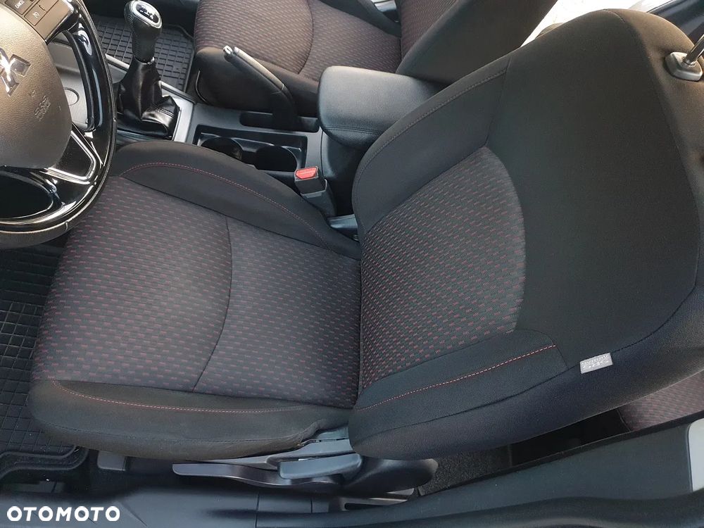 Mitsubishi ASX 1.6 2WD Edition 100+ - 13