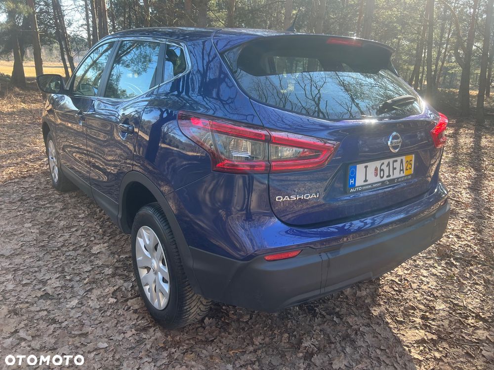 Nissan Qashqai - 12