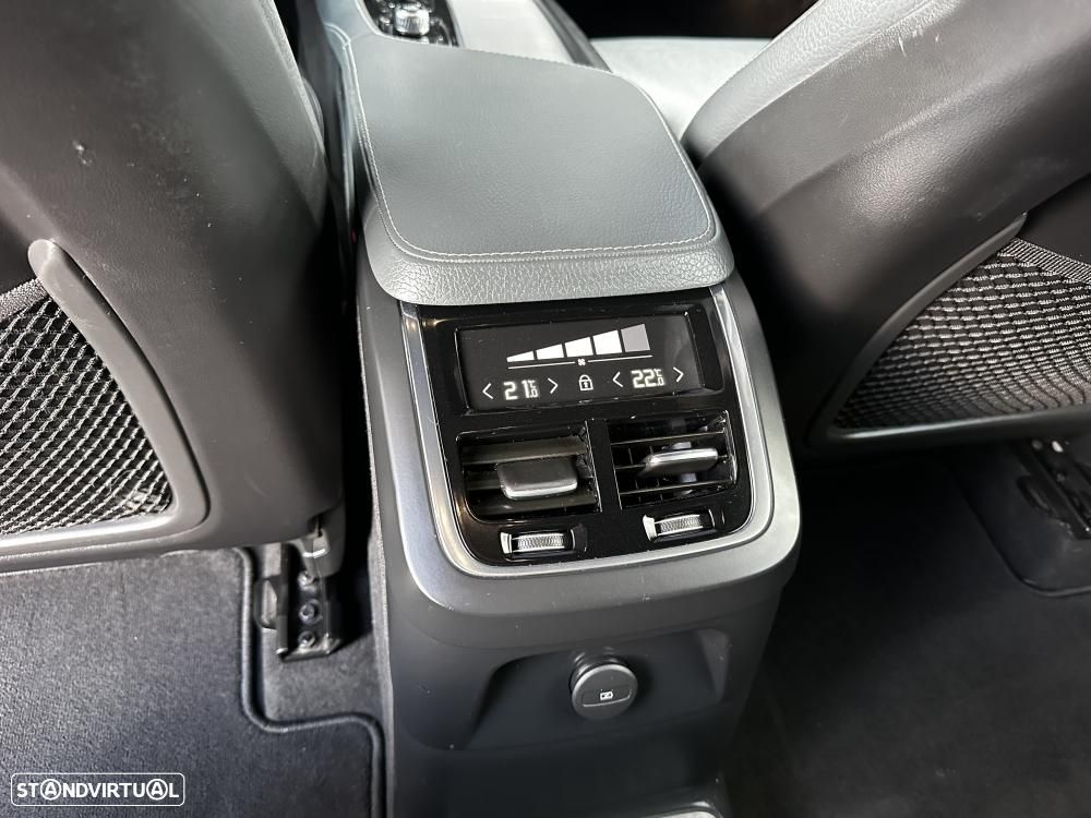 Volvo XC 90 2.0 T8 PHEV Inscription AWD - 40