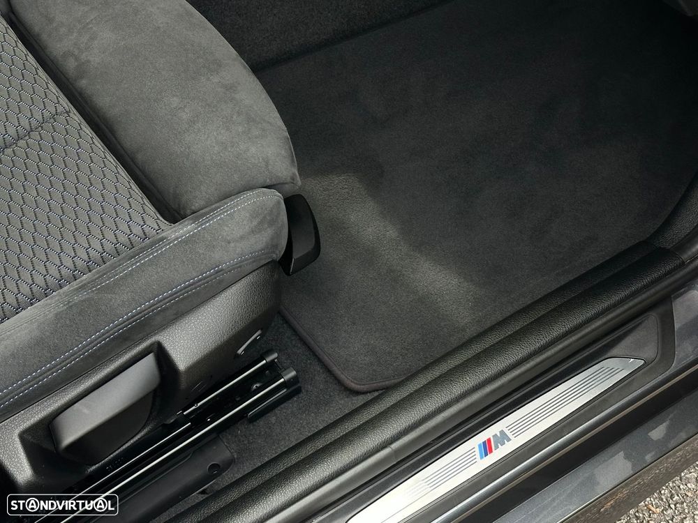 BMW 116 d Pack M - 25