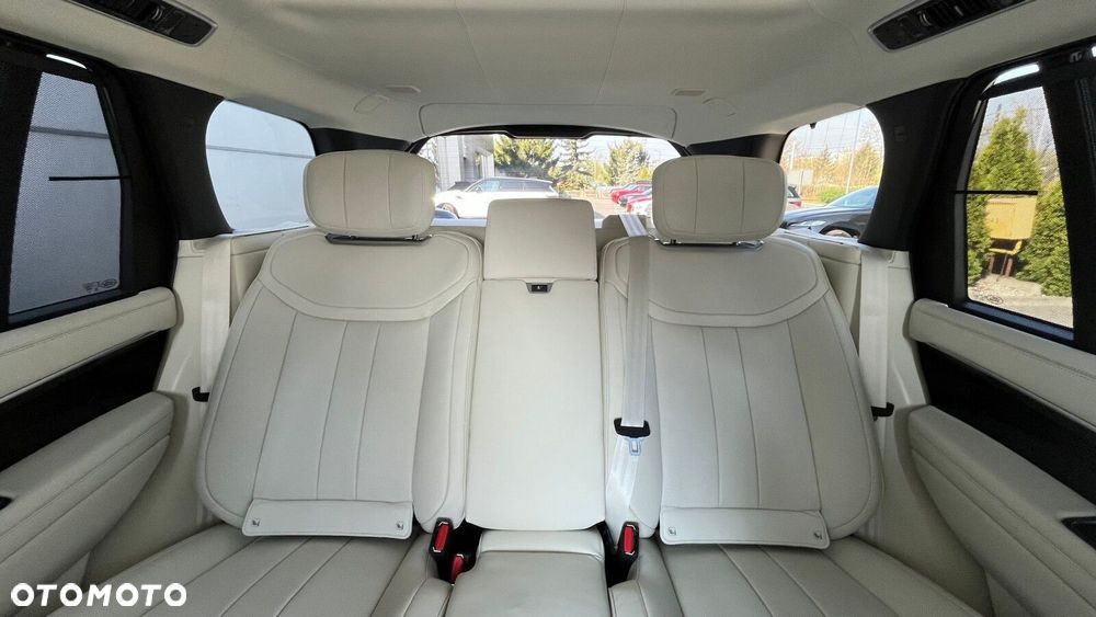 Land Rover Range Rover - 12