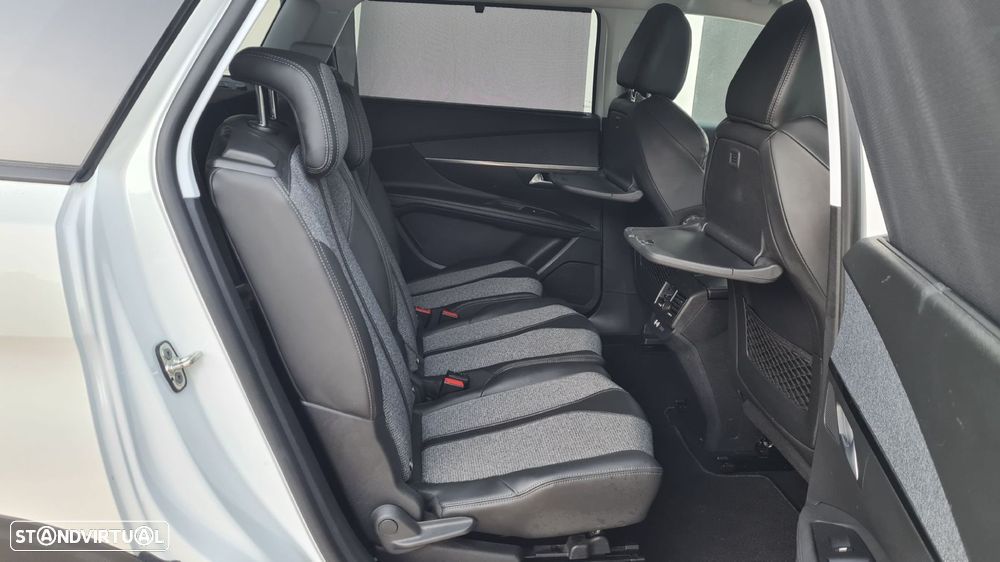 Peugeot 5008 1.6 BlueHDi Allure EAT6 - 39