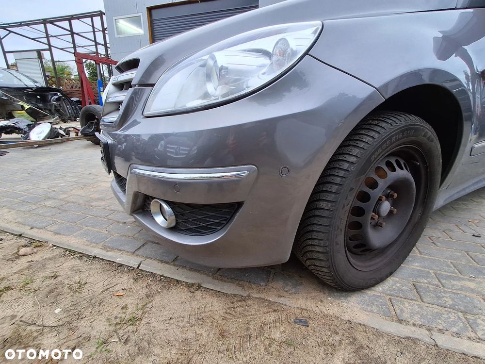 MERCEDES B-KLASA W245 PO LIFCIE PRZEDNIEI ZDERZAK PDC CHROM W KOLOR 787  DO MONTAŻU - 10