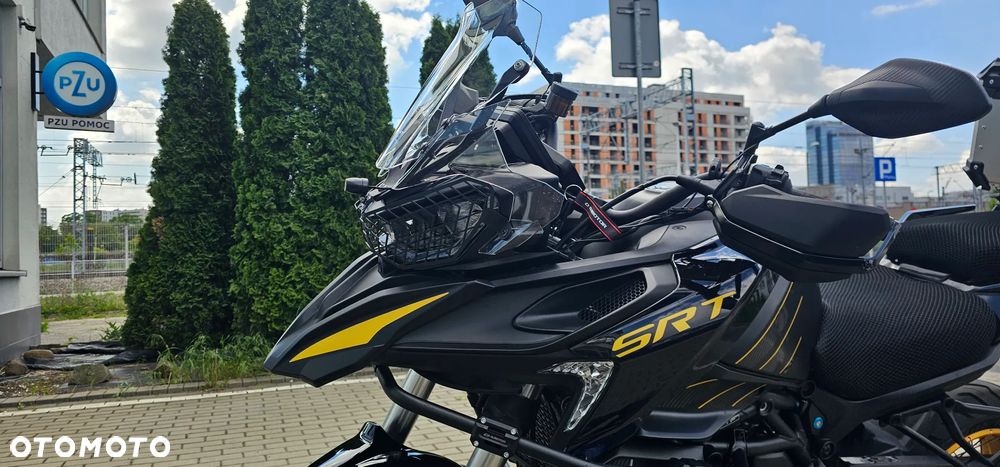 QJMOTOR SRT900SX - 5