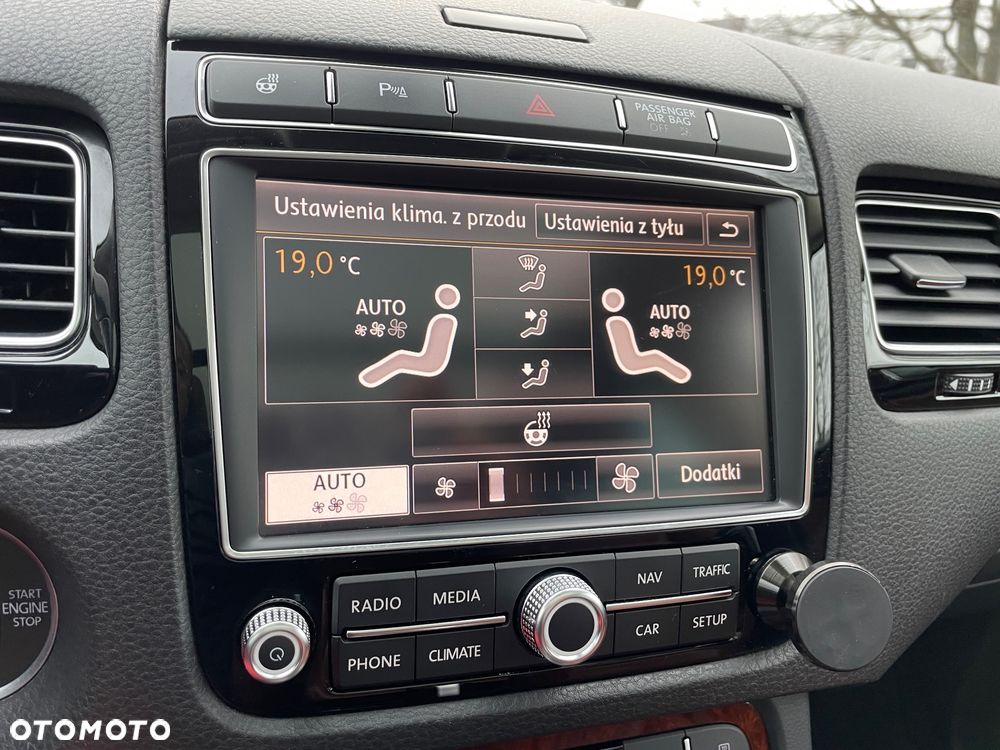 Volkswagen Touareg 3.0 V6 TDI BMT Business Line - 11