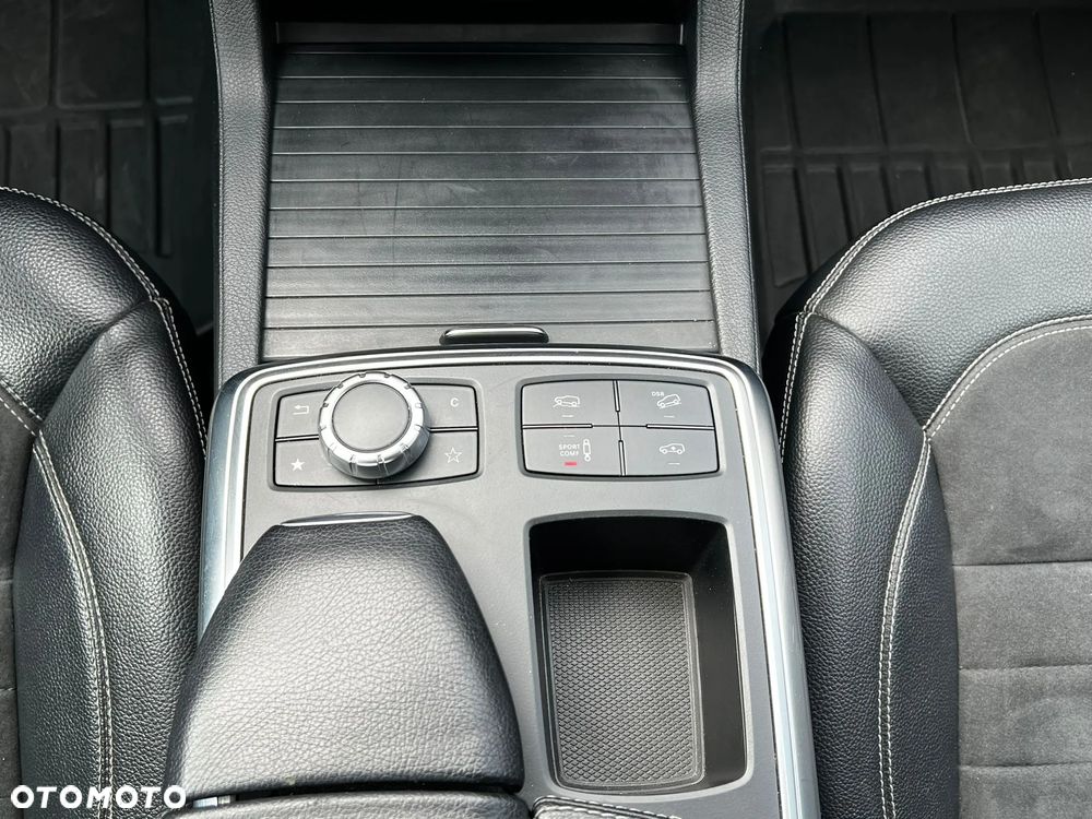 Mercedes-Benz ML 350 BlueTEC 4MATIC 7G-TRONIC - 10