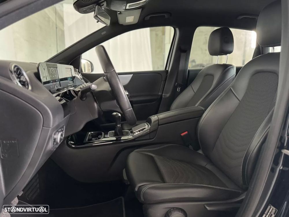 Mercedes-Benz B 180 d Style - 23