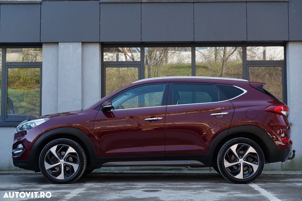 Hyundai Tucson 2.0 CRDI 4WD Automatik Premium - 21