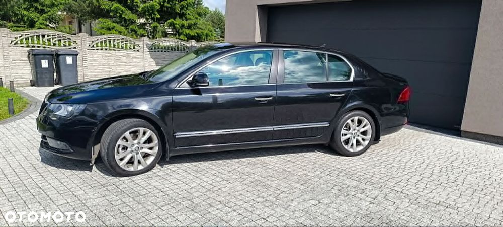 Skoda Superb 2.0 TDI Platinum DSG - 17