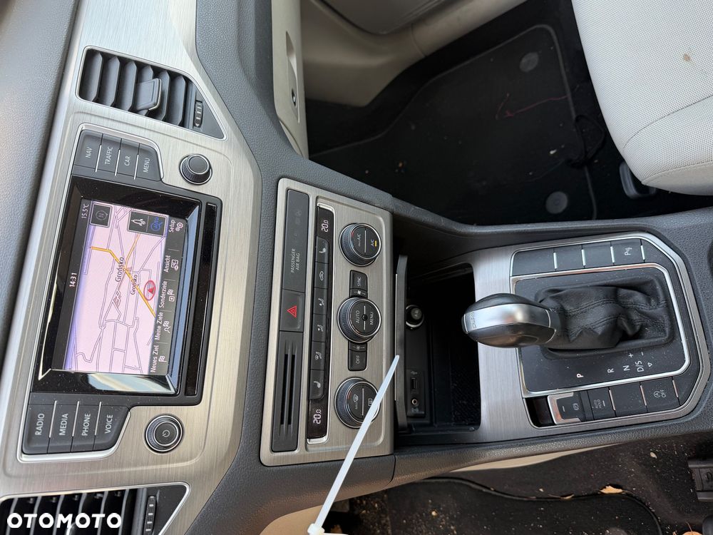 Volkswagen Golf Sportsvan 1.2 TSI BlueMotion Technology DSG Lounge - 8