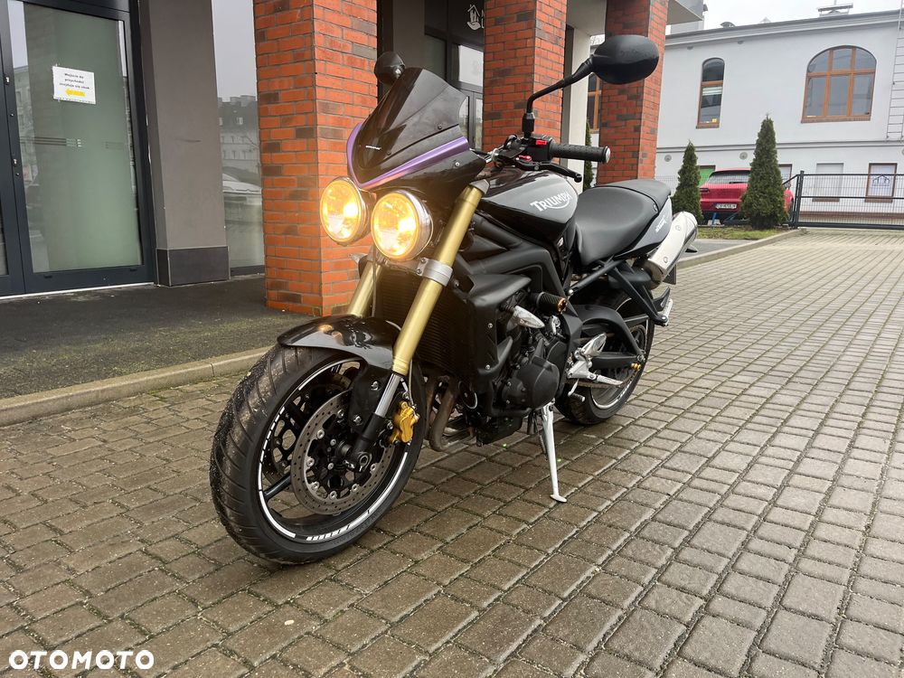 Triumph Street Triple - 3