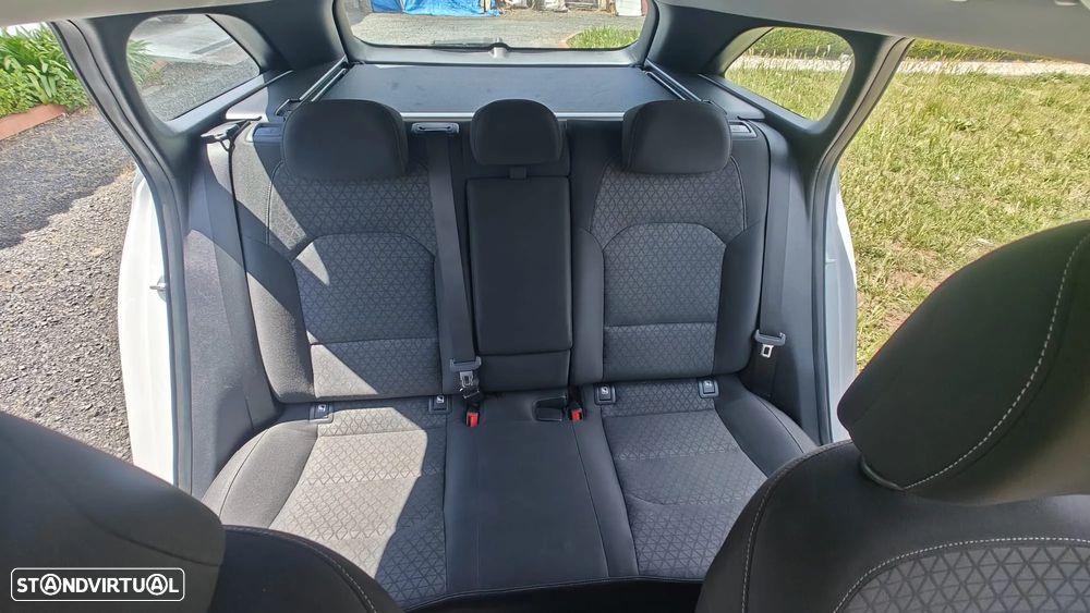 Kia Ceed SW 1.6 CRDi DCT Vision - 6