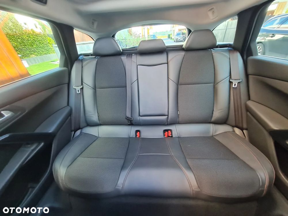 Peugeot 508 RXH BlueHDi 180 EAT6 Stop&Start - 21