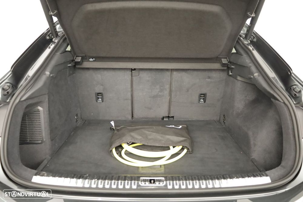 Audi Q3 Sportback 45 TFSIe S line S tronic - 25