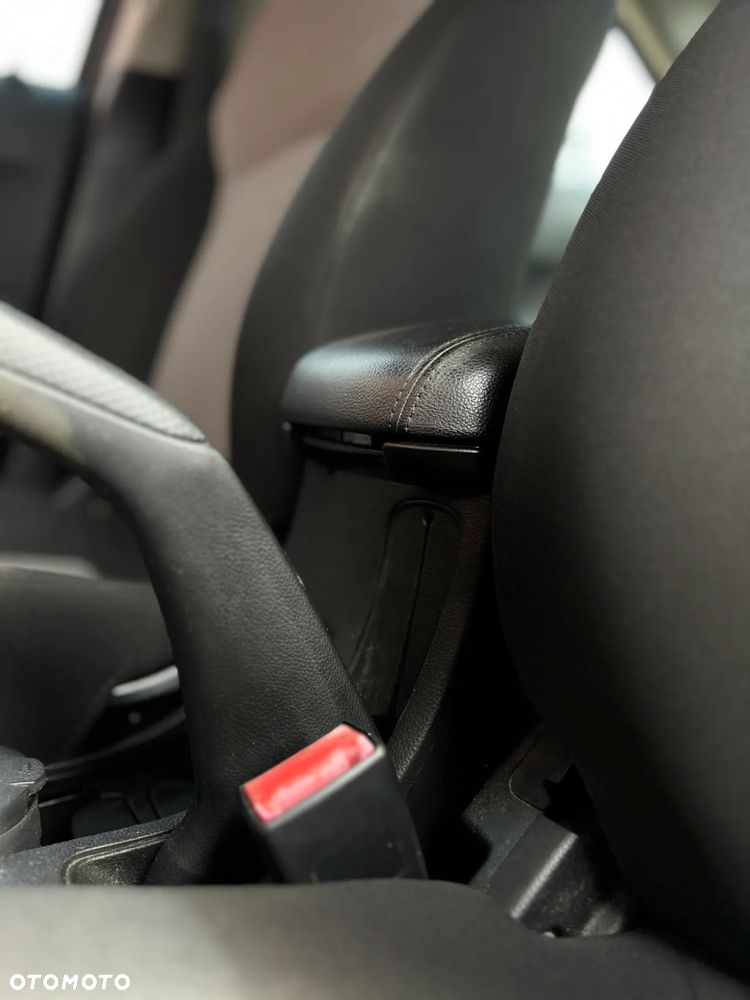 Chevrolet Cruze - 29