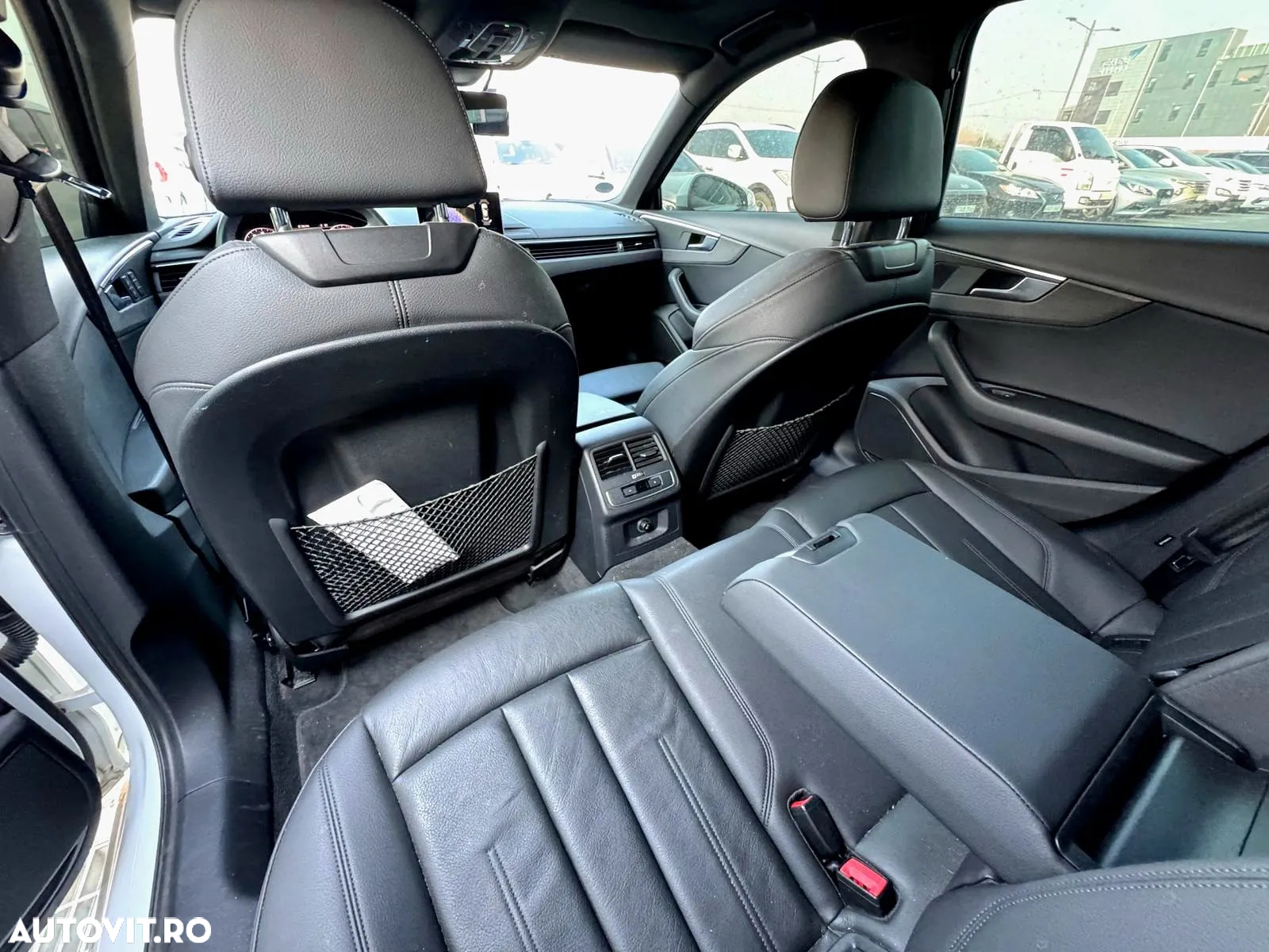 Audi A4 2.0 TFSI ultra S tronic Sport - 24