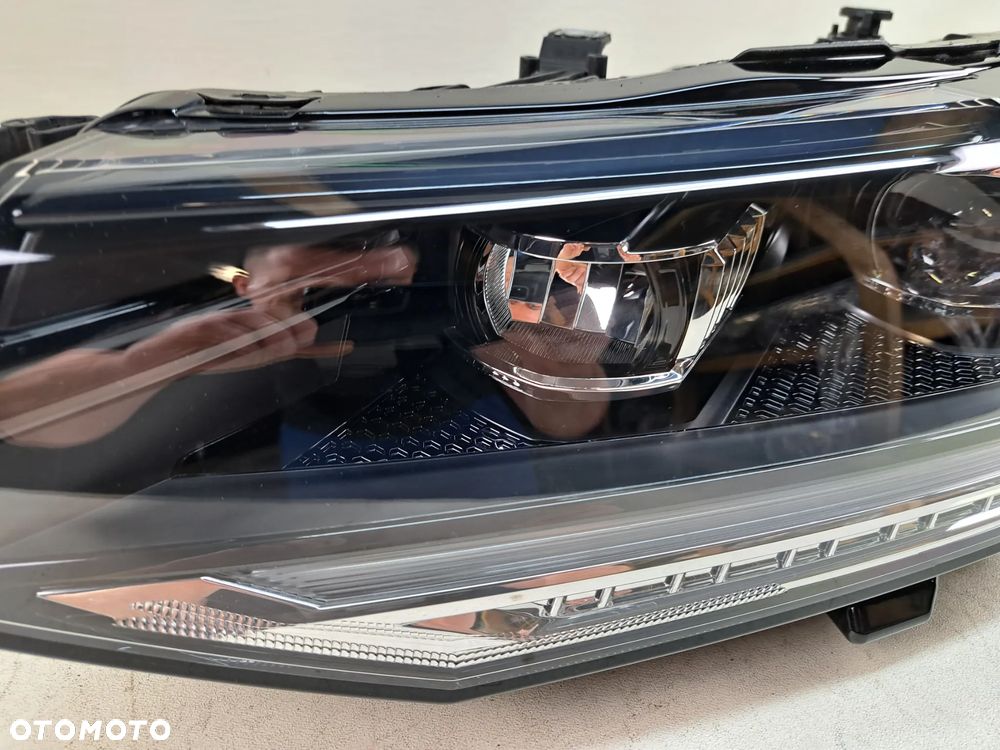 VW TCROSS T-CROSS T CROSS PRAWA LAMPA 2GM941035B - 3