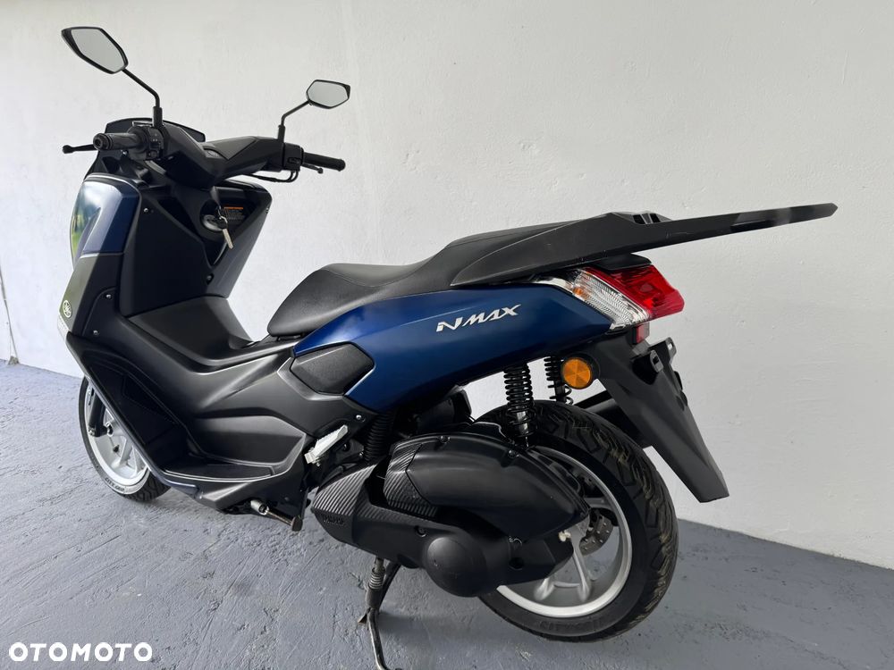 Yamaha NMAX - 9