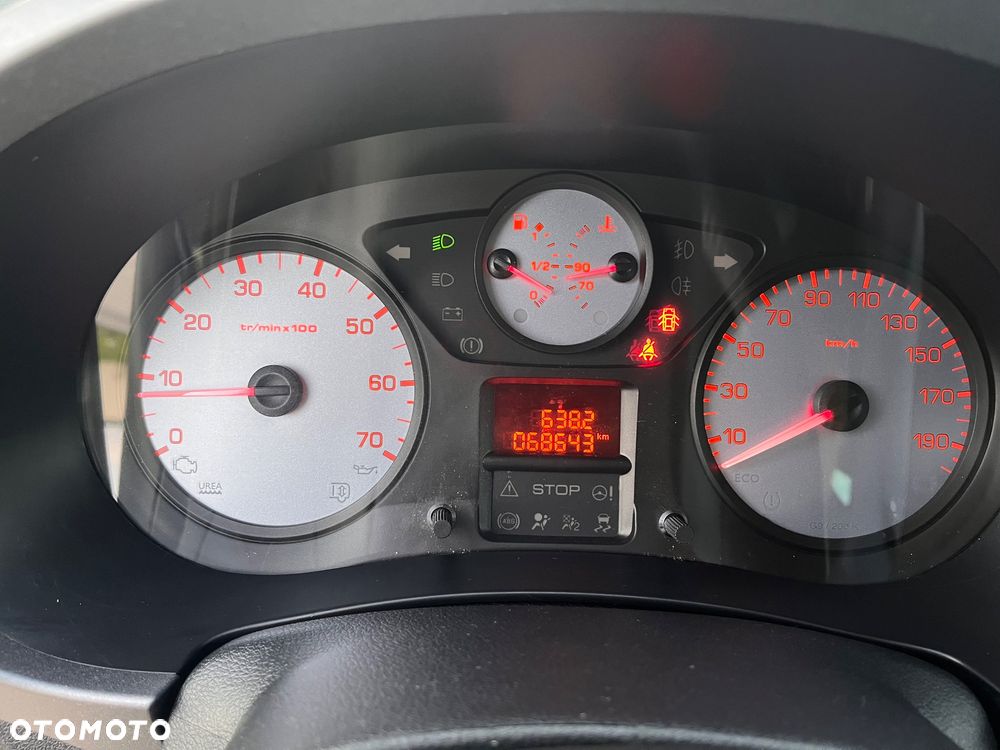 Citroën Berlingo Multispace PureTech 110 SELECTION - 30