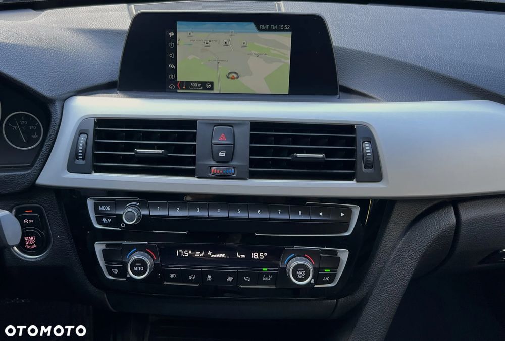 BMW Seria 3 318i Sport Line - 18