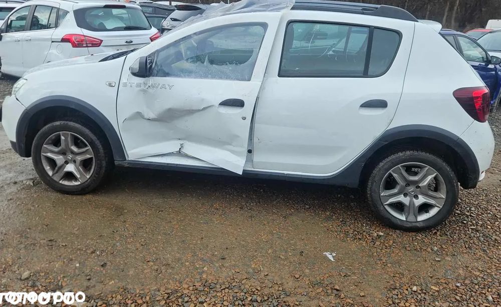 Dacia Sandero Stepway TCe 90 (S&S) Prestige - 3