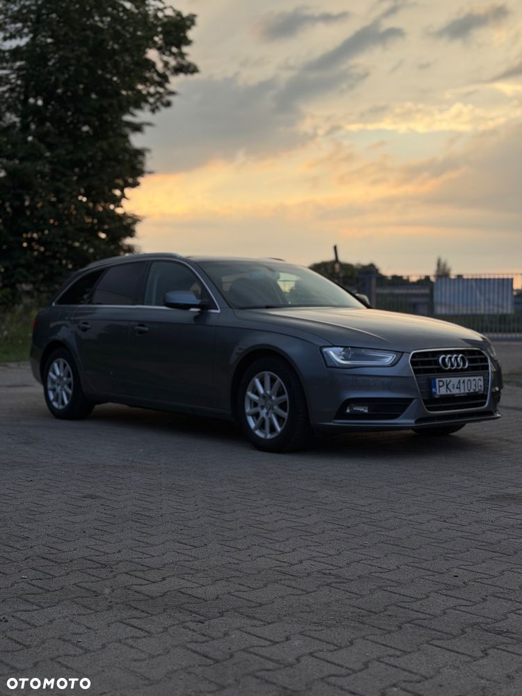 Audi A4 Avant - 1