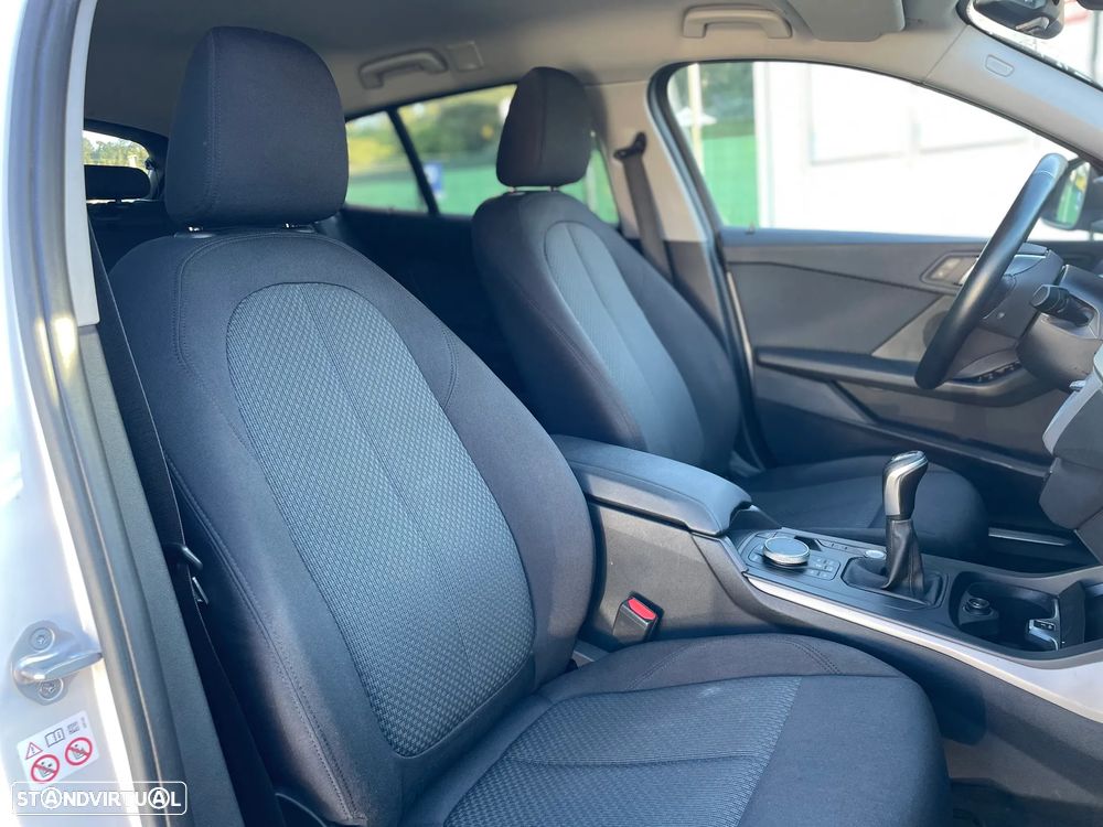 BMW 118 i Sport Line - 12