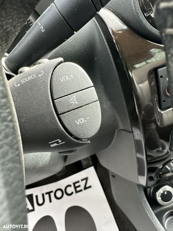 Dacia Duster 1.5 dCi 4x4 Prestige - 22