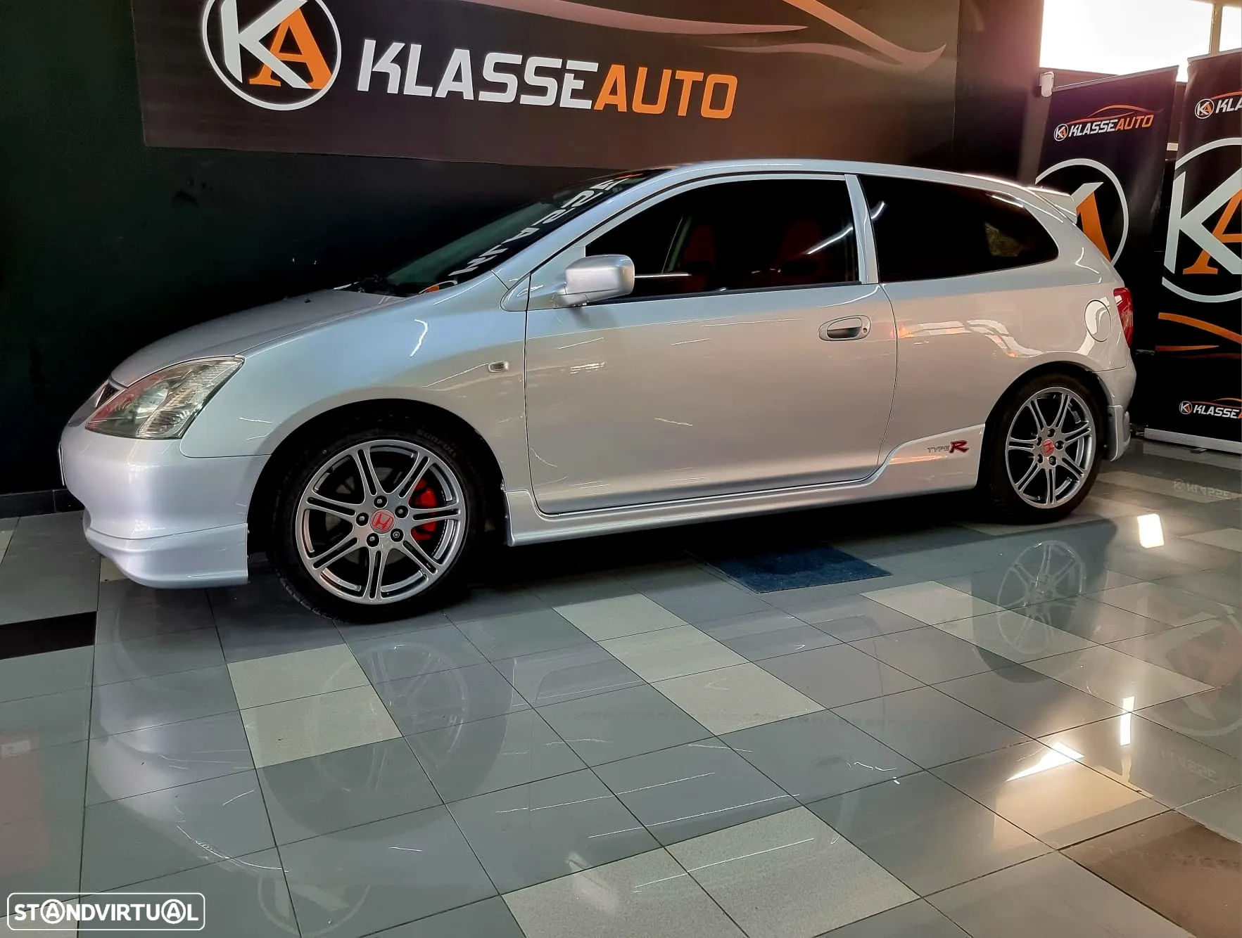 Honda Civic 2.0 Type-R 30th - 3