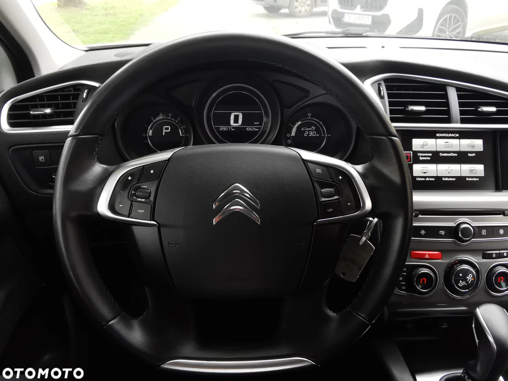 Citroën C4 PureTech 130 Stop&Start EAT8 FEEL - 11