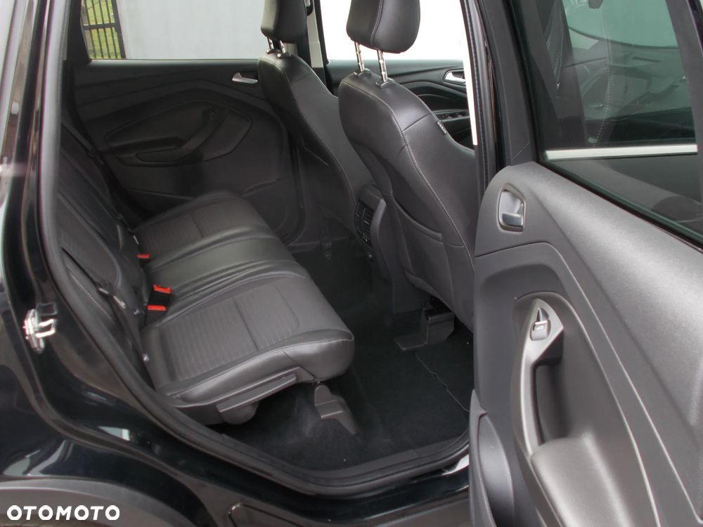 Ford Kuga 2.0 TDCi AWD ST-Line - 10