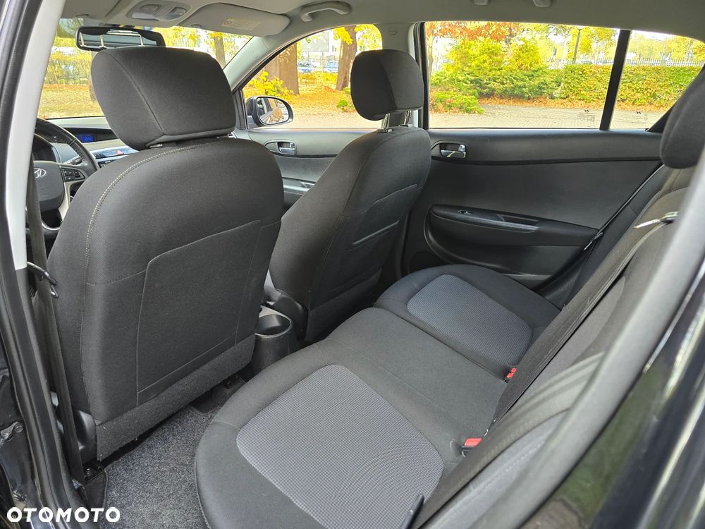 Hyundai i20 - 16