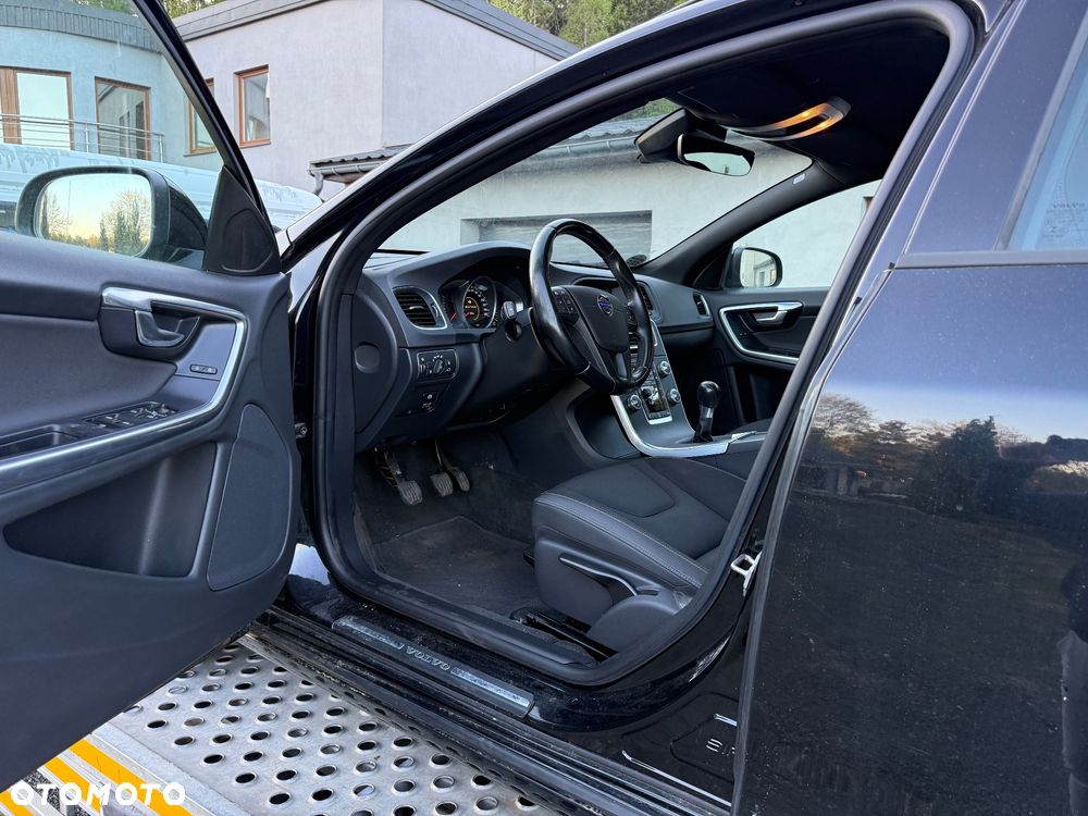 Volvo V60 D4 Edition Pro - 14