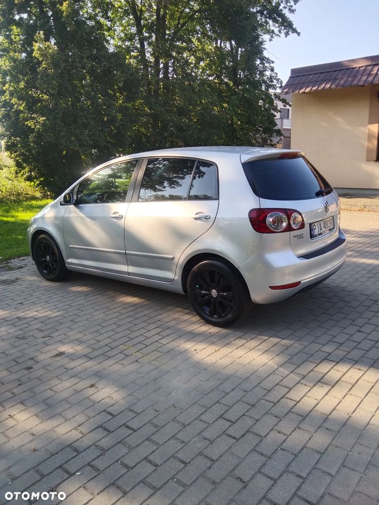 Volkswagen Golf Plus 1.6 TDI Comfortline - 4