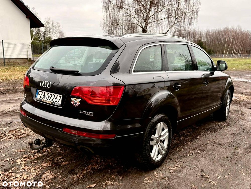 Audi Q7 - 4