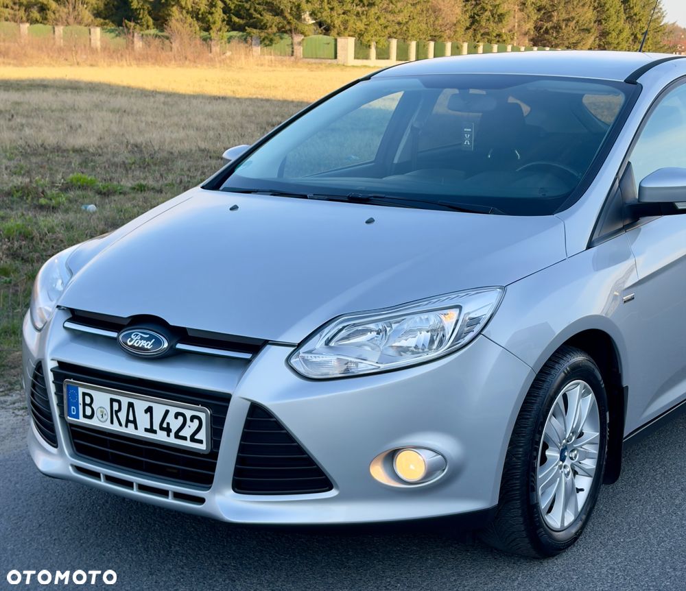 Ford Focus 1.6 Ti-VCT Trend - 28