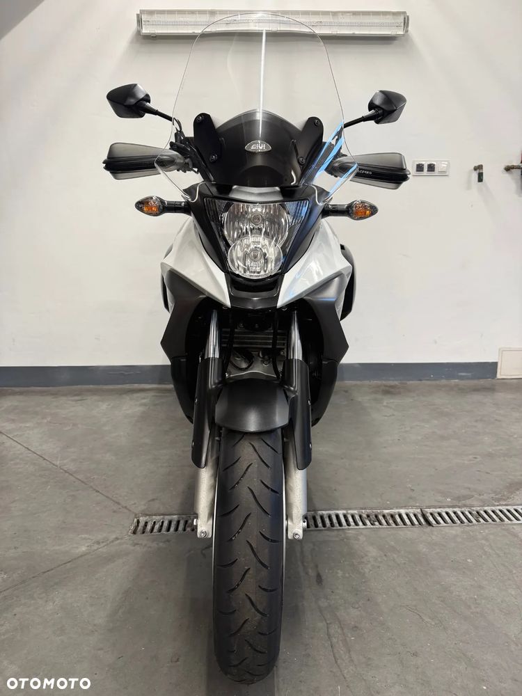 Honda VFR - 38