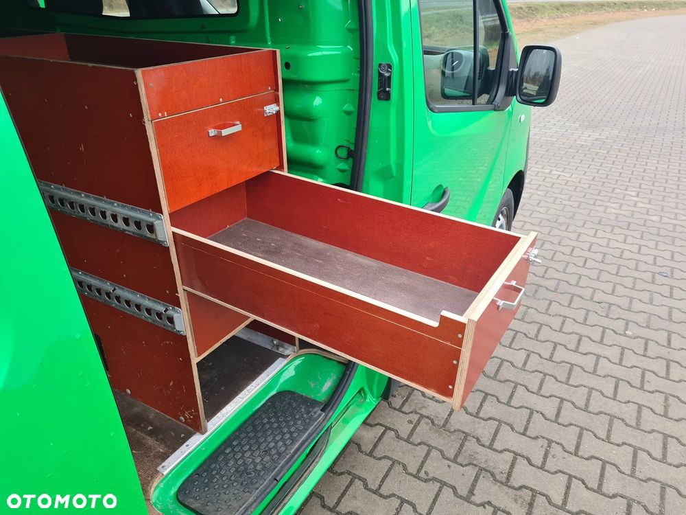 Renault TRAFIC - 13