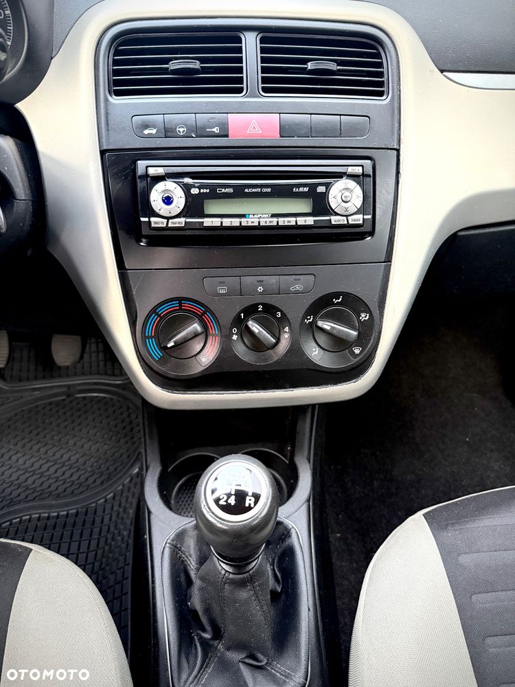 Fiat Grande Punto 1.2 8V Actual - 12