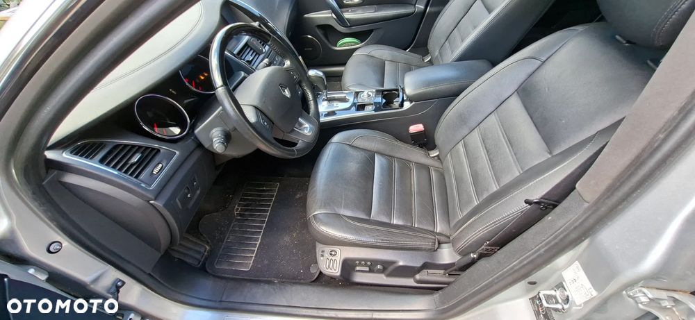 Renault Latitude 3.0 V6 dCi Initiale - 11