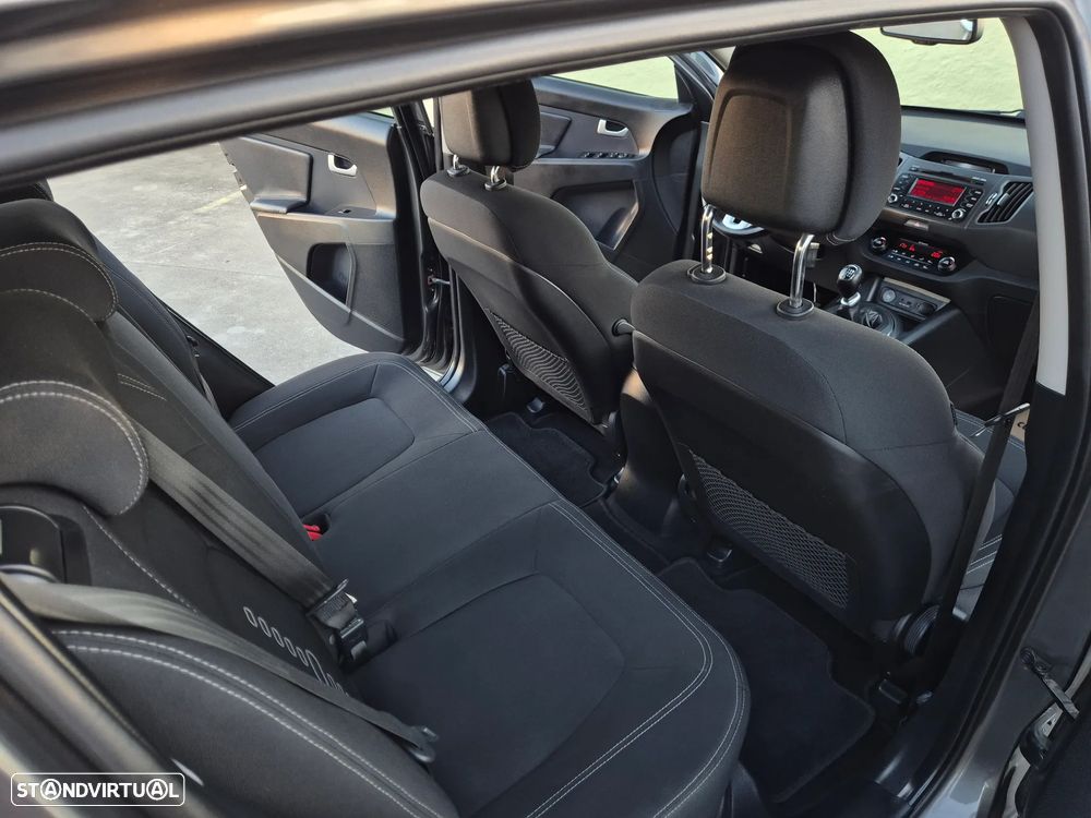 Kia Sportage 1.6 GDI ISG EX - 33