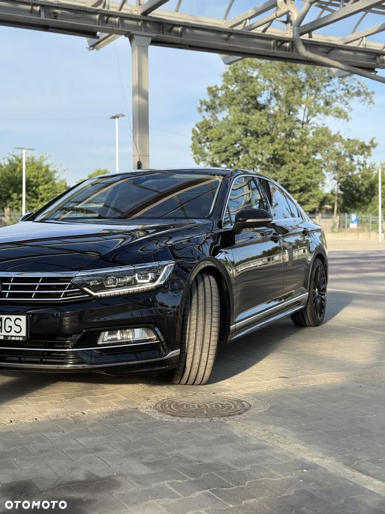 Volkswagen Passat 2.0 TSI 4Mot Elegance DSG - 2