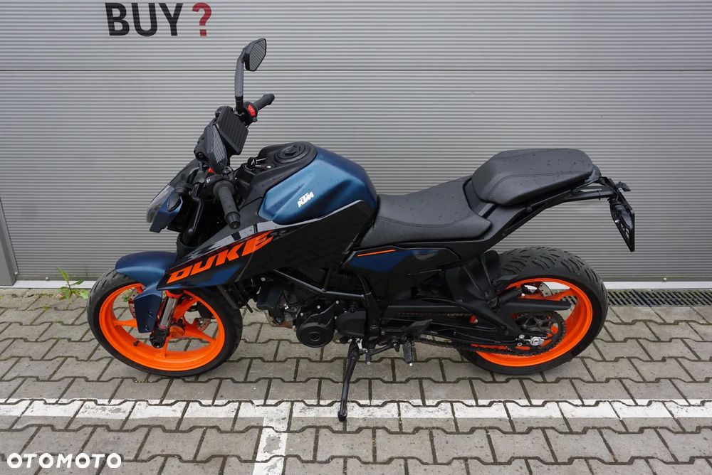 KTM Duke - 13