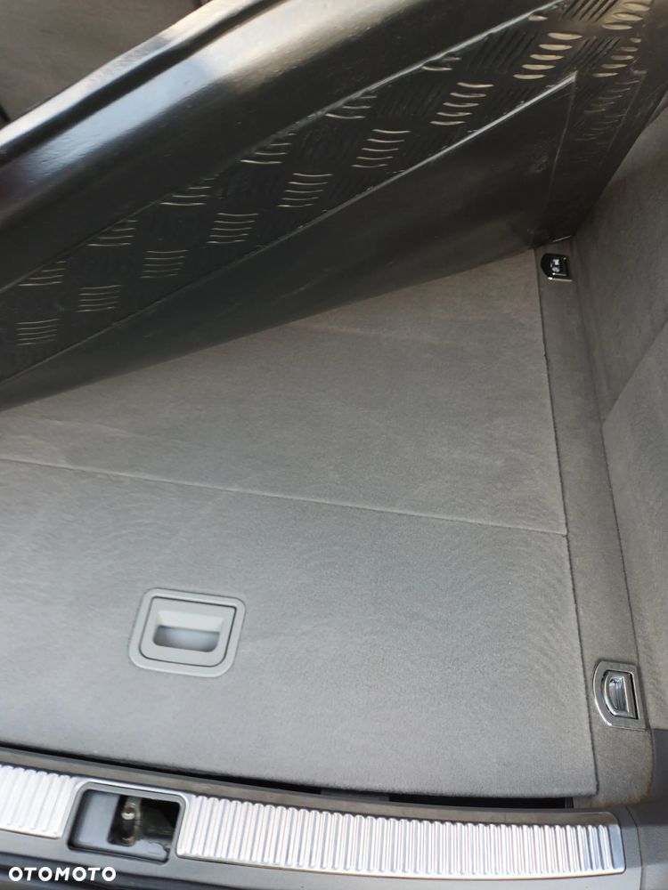 Audi A4 Avant 1.6 - 24