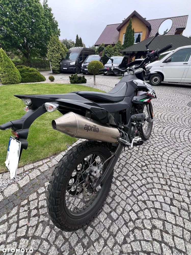 Aprilia RX - 6