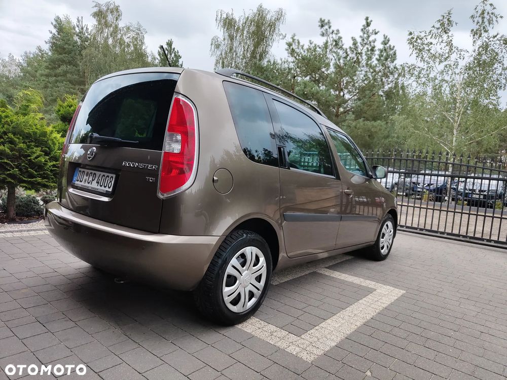 Skoda Roomster 1.6 TDI DPF Elegance PLUS EDITION - 4