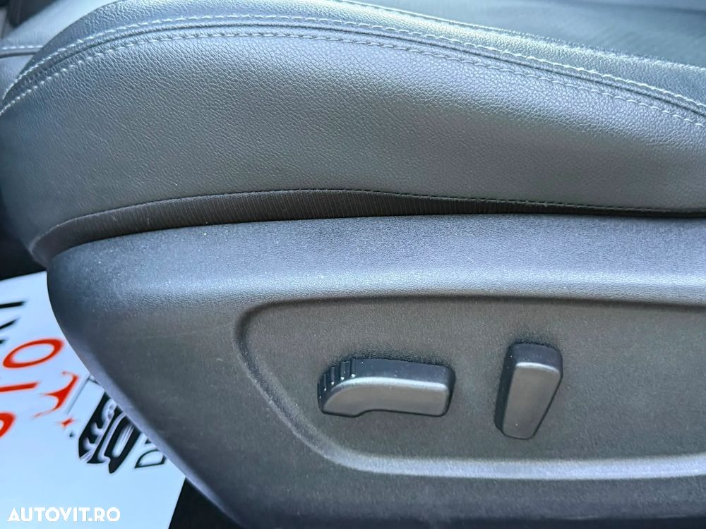 Nissan Qashqai 1.7 dCi TEKNA+ - 16